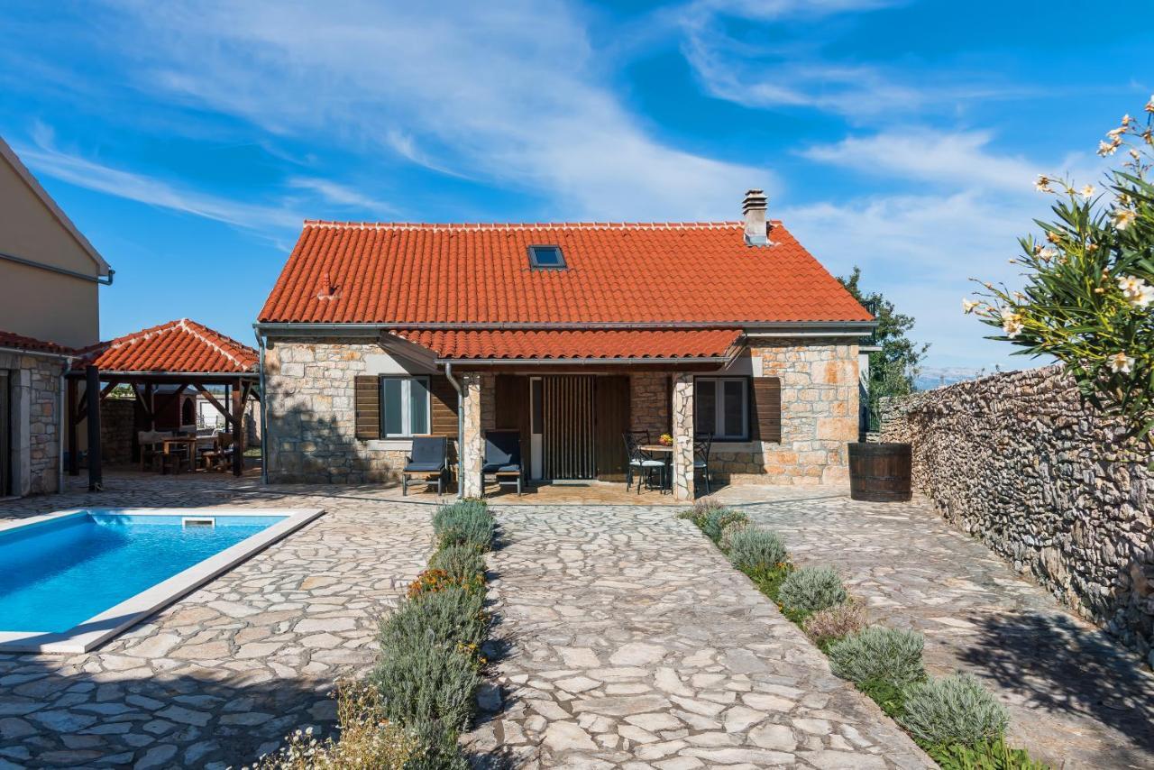 Bogatić Rural House Gluic 빌라 외부 사진
